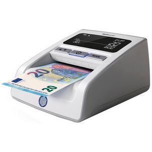 Symbolbild: Geldschein-Prüfgerät "Safescan 155-S", grau, in Anwendung  112-0410