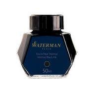 Tinte im Glas, schwarz