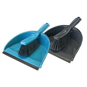 Symbolbild: Kehrgarnitur, mit Lippe 3051